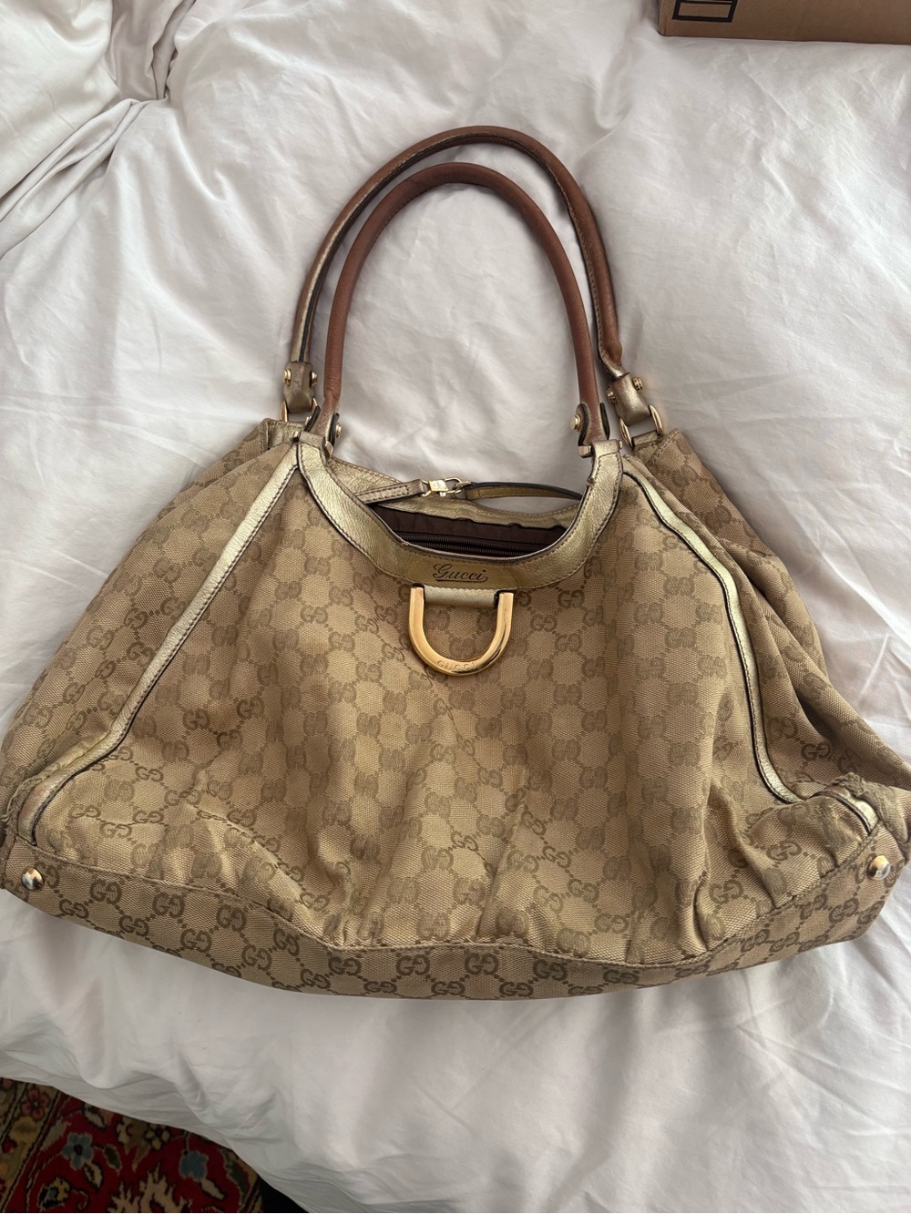 Vintage Gucci hobo bag D-ring